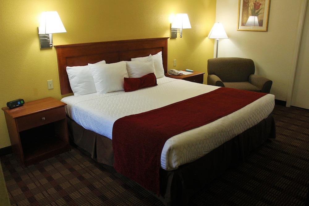 Surestay Hotel By Best Western East Brunswick Zewnętrze zdjęcie