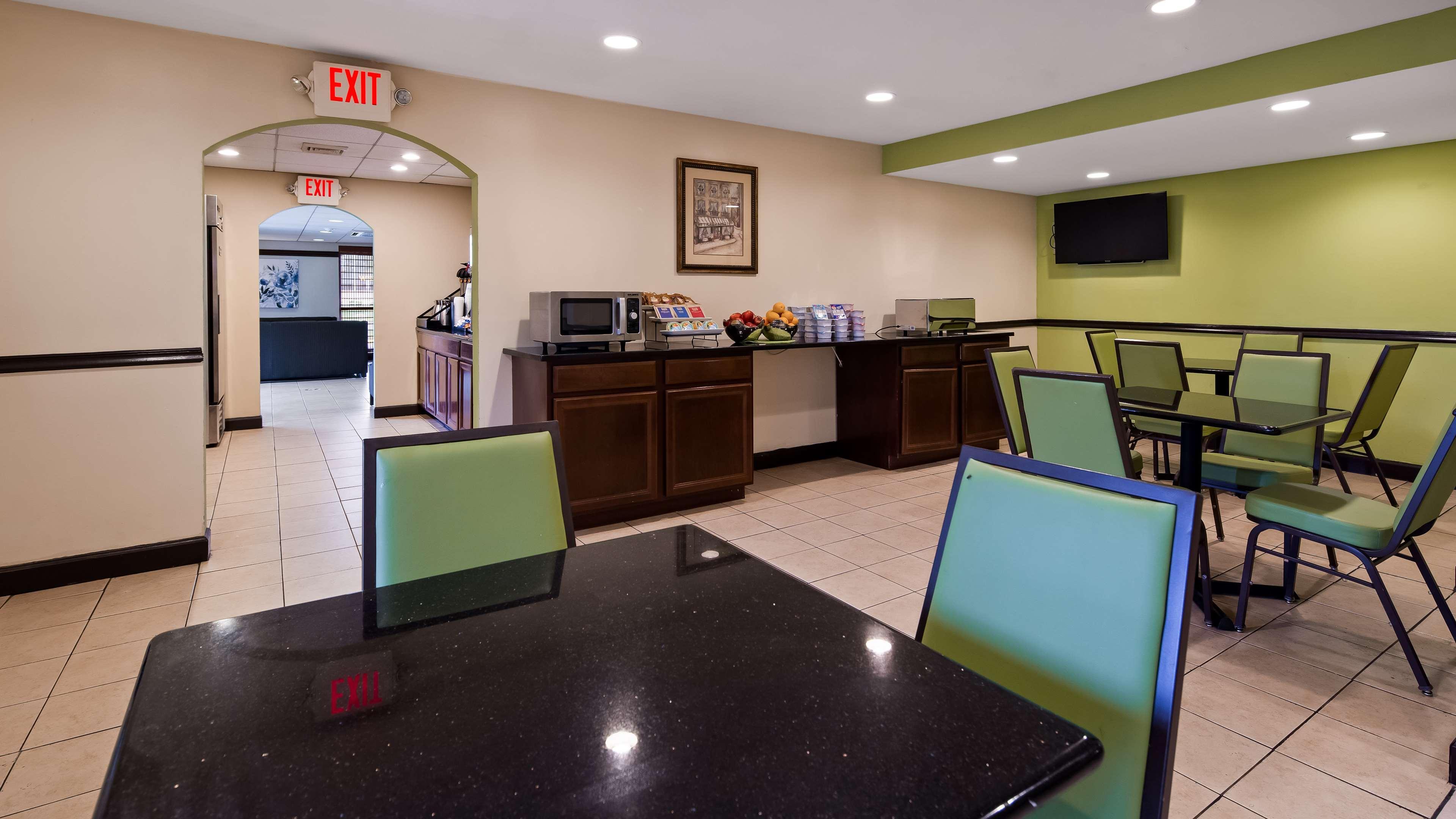 Surestay Hotel By Best Western East Brunswick Zewnętrze zdjęcie